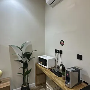 خالــد الرياض